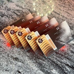 Fenty Beauty Pro Filt'r Foundation Collection sample pack